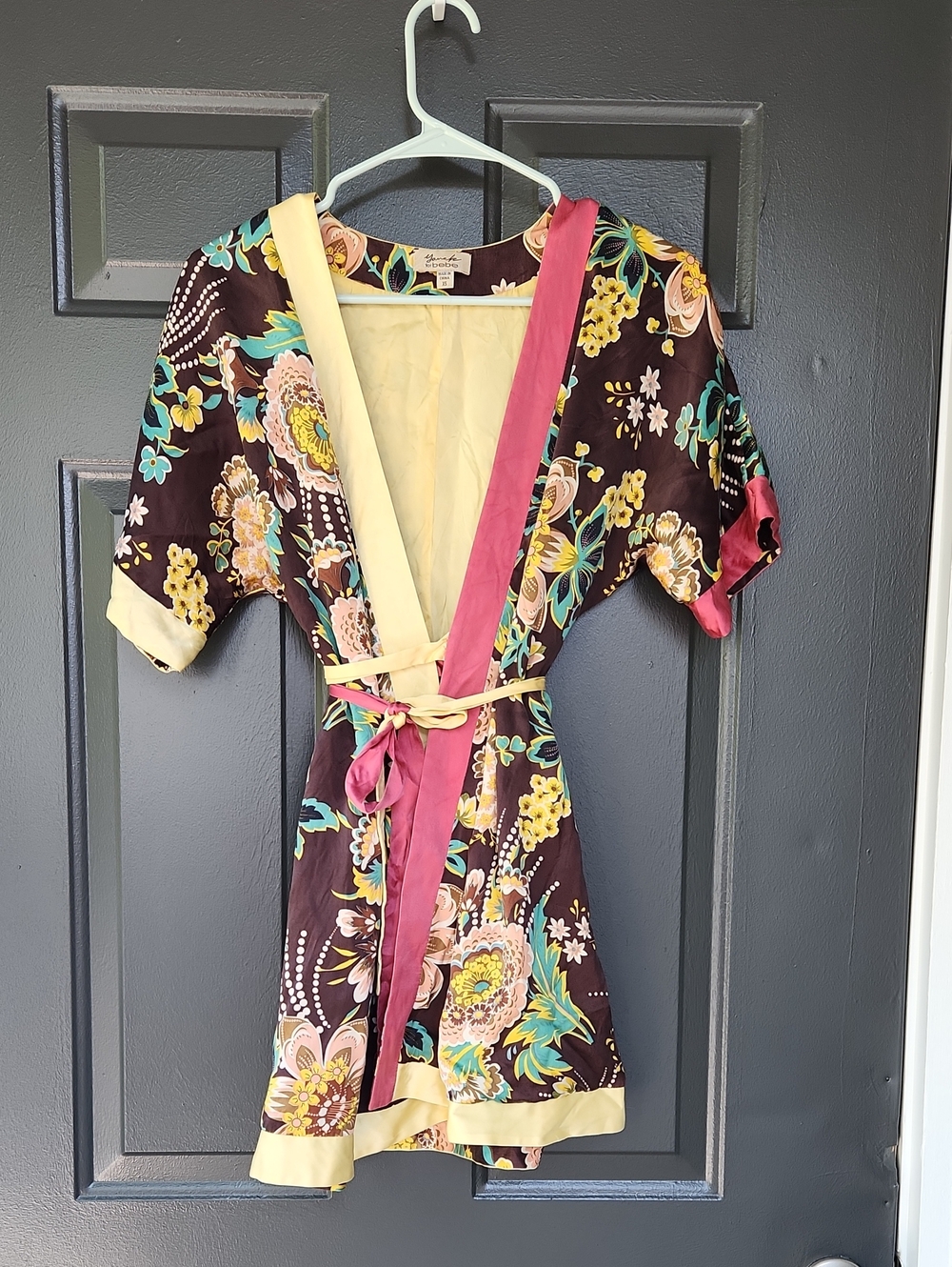 Yanak for bebe Silk Kimono Style Robe/wrap Dress